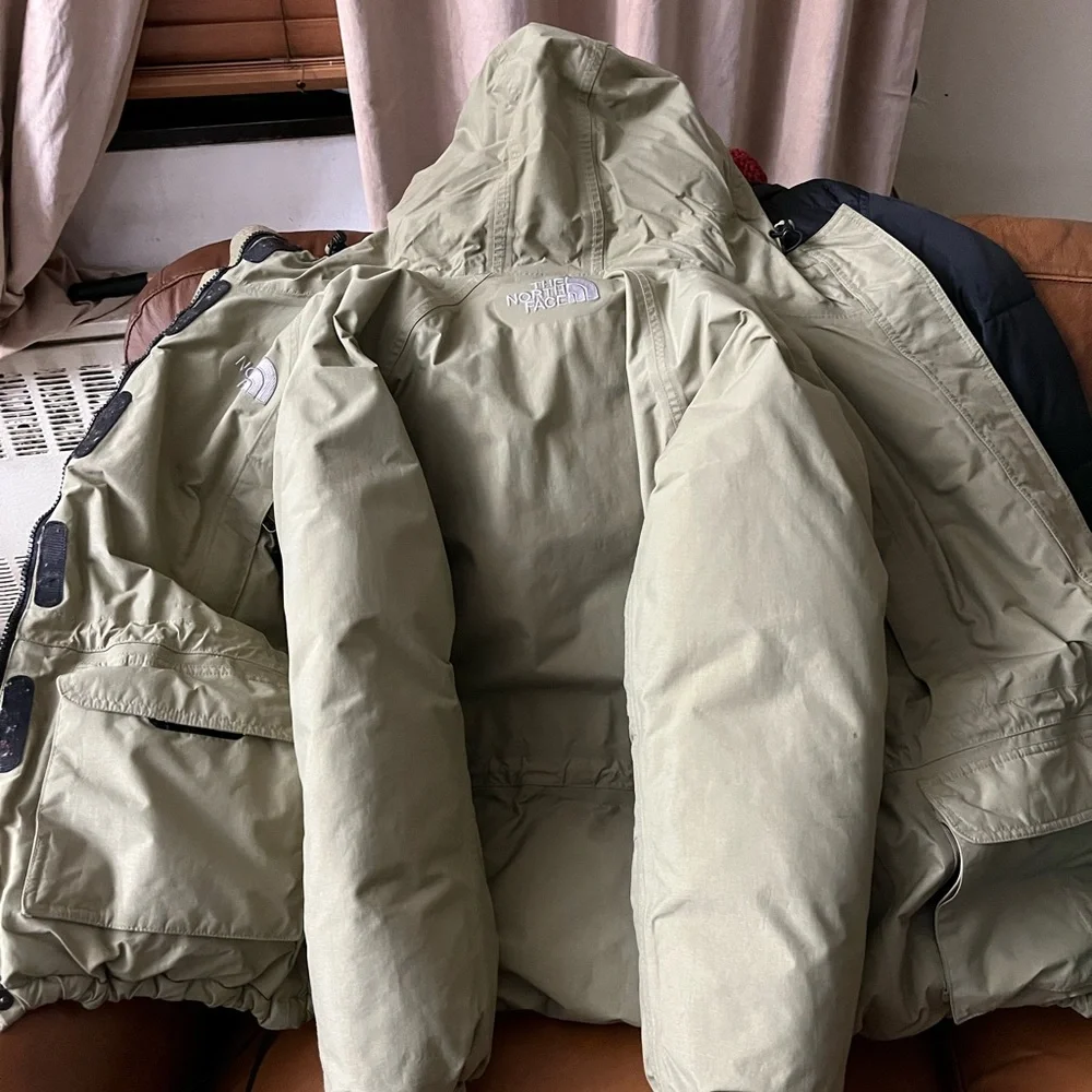 “Old School Retro” 1996 Moss Green North Face Puffer Coat - Picture 7 of 9